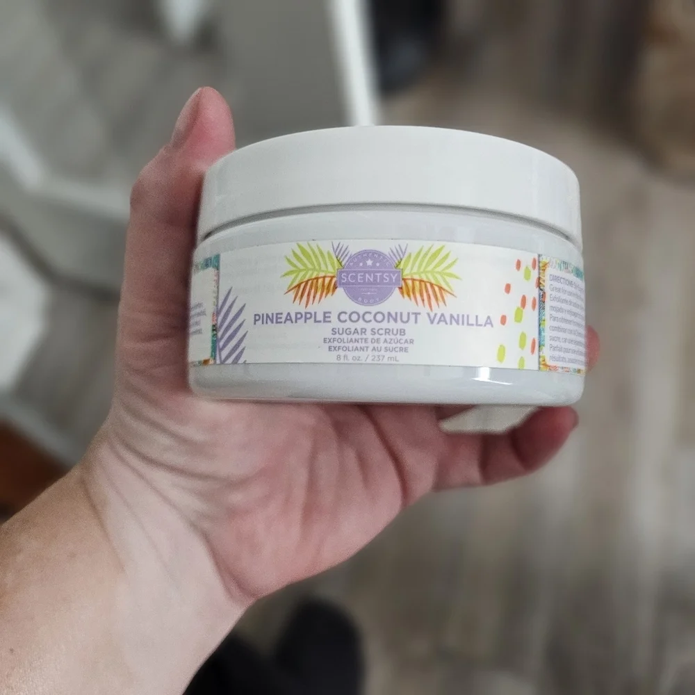Scentsy Pineapple Coconut Vanilla Sugar Scrub